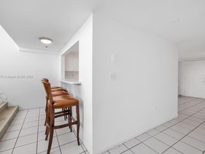 5445 Collins Ave M9 M10 M11 M12, Miami Beach FL 33140