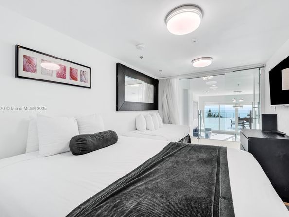 5445 Collins Ave M9 M10 M11 M12, Miami Beach FL 33140