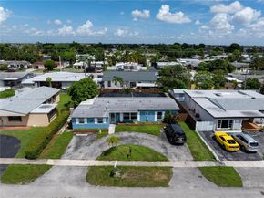 1317 W 61st Pl, Hialeah FL 33012