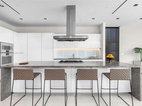 1081 W 48th St N01, Miami Beach FL 33140