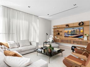 1081 W 48th St N01, Miami Beach FL 33140
