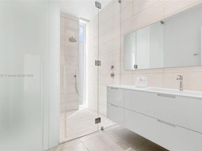 1081 W 48th St N01, Miami Beach FL 33140