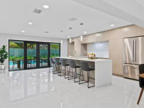 Undisclosed Address #A11888126, Miami FL 33142