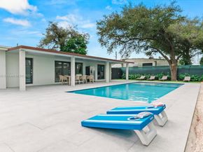 Undisclosed Address #A11888126, Miami FL 33142