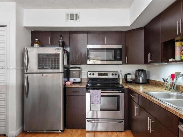 3660 N 56th Ave 602, Hollywood FL 33021
