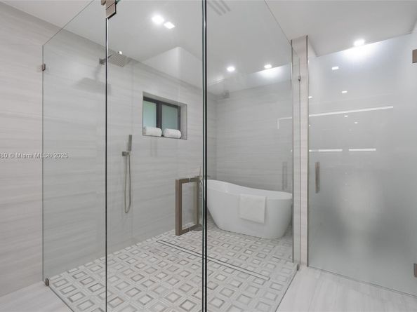 15901 SW 54th Pl, Southwest Ranches FL 33331