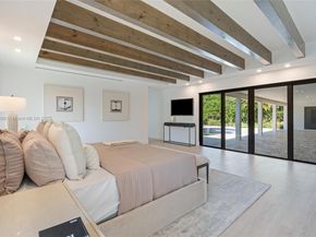 15901 SW 54th Pl, Southwest Ranches FL 33331