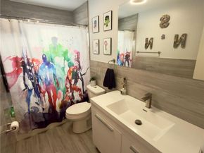8801 NW 6th St, Pembroke Pines FL 33024