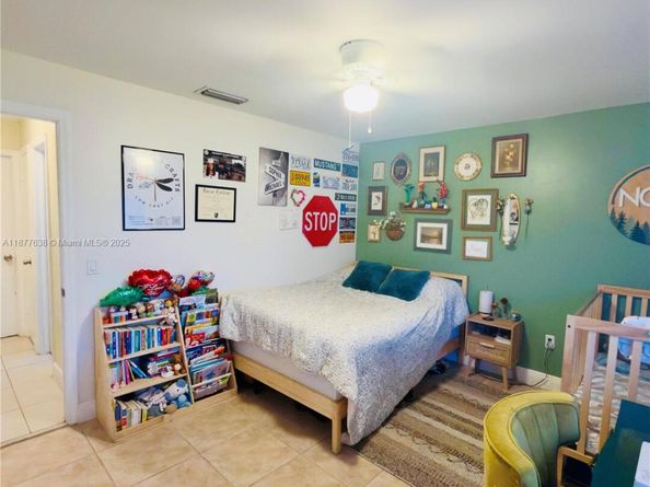 8801 NW 6th St, Pembroke Pines FL 33024