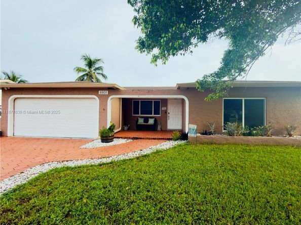 8801 NW 6th St, Pembroke Pines FL 33024