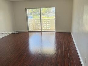 1901 S Ocean Dr 207, Hollywood FL 33019