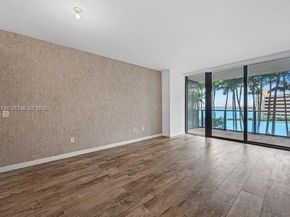 650 NE 32nd St 602, Miami FL 33137