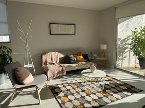 650 NE 64th St G508, Miami FL 33138