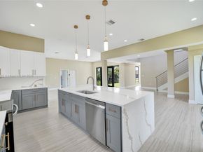12061 NW 26th St, Plantation FL 33323
