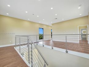 12061 NW 26th St, Plantation FL 33323