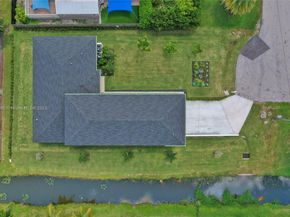 12061 NW 26th St, Plantation FL 33323