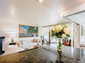 400 Leslie Dr 319, Hallandale Beach FL 33009