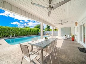 909 N 13th Ct, Hollywood FL 33019