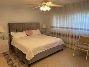 300 NE 14th Ave 303, Hallandale Beach FL 33009