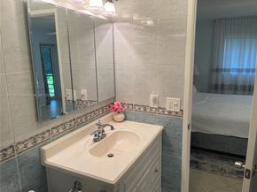 300 NE 14th Ave 303, Hallandale Beach FL 33009