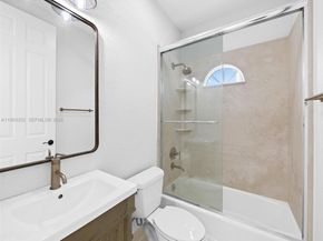 827 SE 2nd Ct, Fort Lauderdale FL 33301