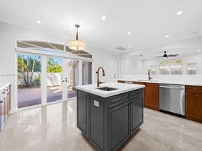 827 SE 2nd Ct, Fort Lauderdale FL 33301