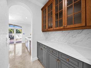 827 SE 2nd Ct, Fort Lauderdale FL 33301