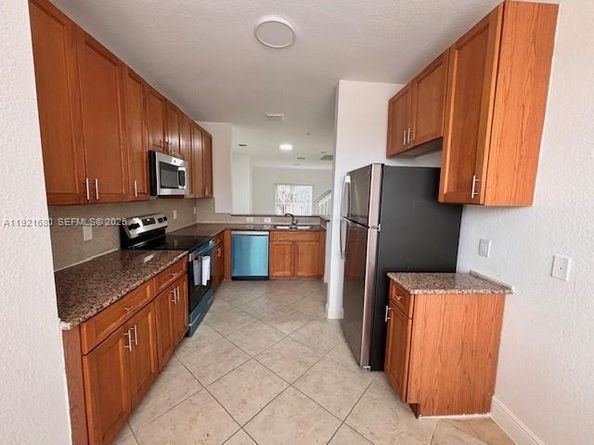 1972 NE 5th St 1972, Boynton Beach FL 33435