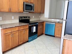 1972 NE 5th St 1972, Boynton Beach FL 33435