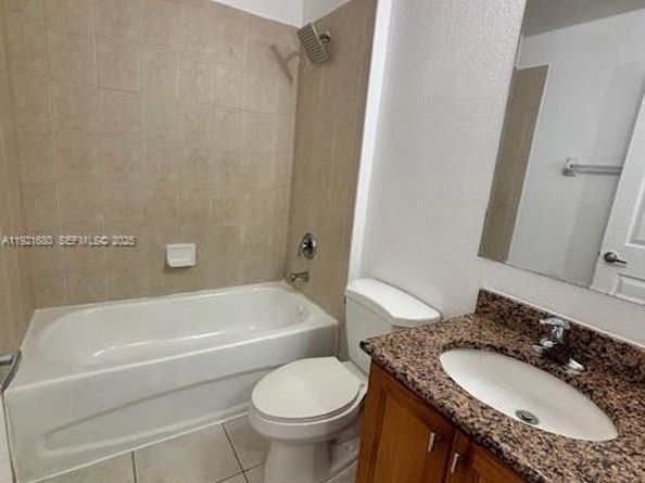 1972 NE 5th St 1972, Boynton Beach FL 33435