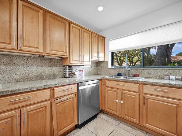 3501 Keyser Ave 43, Hollywood FL 33021