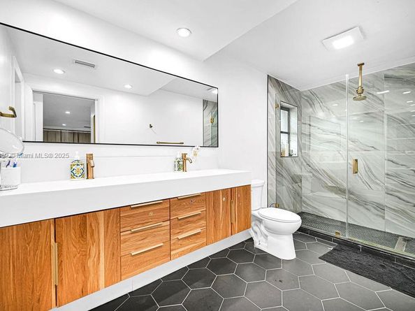 3501 Keyser Ave 43, Hollywood FL 33021