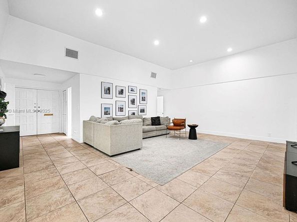 3501 Keyser Ave 43, Hollywood FL 33021