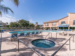 7431 NW 1st St 407, Margate FL 33063