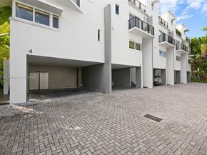 1024 Lenox Ave 4, Miami Beach FL 33139