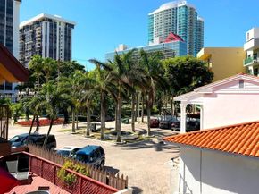 1890 Brickell Ave 4, Miami FL 33129