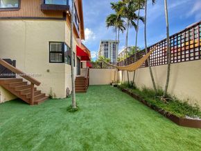 1890 Brickell Ave 4, Miami FL 33129