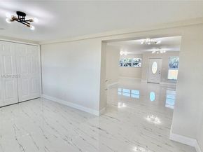 124 Harvard Rd, West Park FL 33023