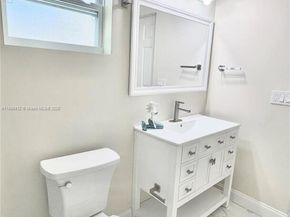 124 Harvard Rd, West Park FL 33023