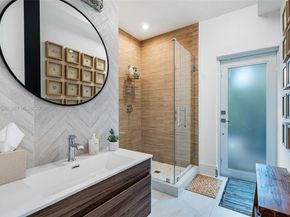 722 Navarre Ave, Coral Gables FL 33134