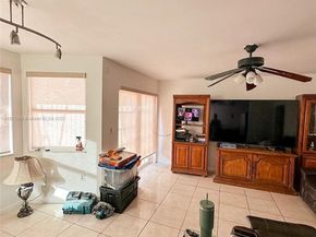 9731 SW 13th St, Pembroke Pines FL 33025