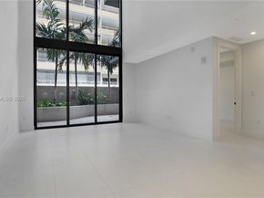 3034 Oak Ave TH2, Miami FL 33133
