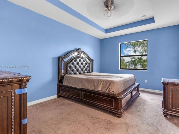 3371 W 94th Ter, Hialeah FL 33018
