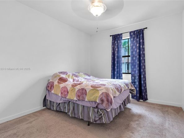 3371 W 94th Ter, Hialeah FL 33018