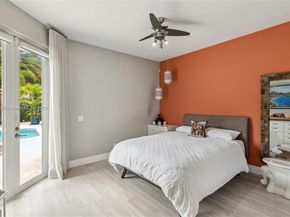 1371 Victoria Isle Dr, Weston FL 33327