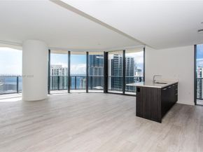 45 SW 9th St 3803, Miami FL 33130