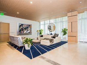 45 SW 9th St 3803, Miami FL 33130