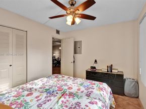 1110 SW 125th Ave 209M, Pembroke Pines FL 33027