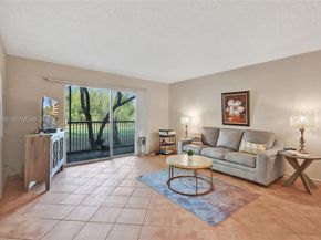 1110 SW 125th Ave 209M, Pembroke Pines FL 33027