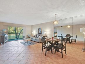 1110 SW 125th Ave 209M, Pembroke Pines FL 33027